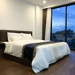 Papa Apartment